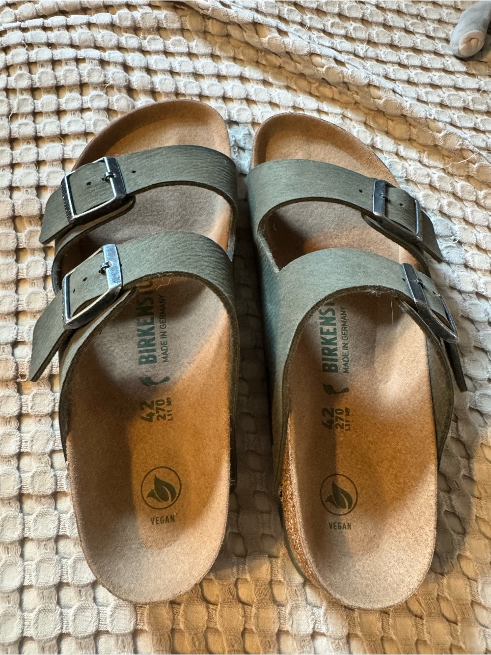 Birkenstock Arizona Vegan Olive Sandals EU 42 Women’s 11 Men’s 9